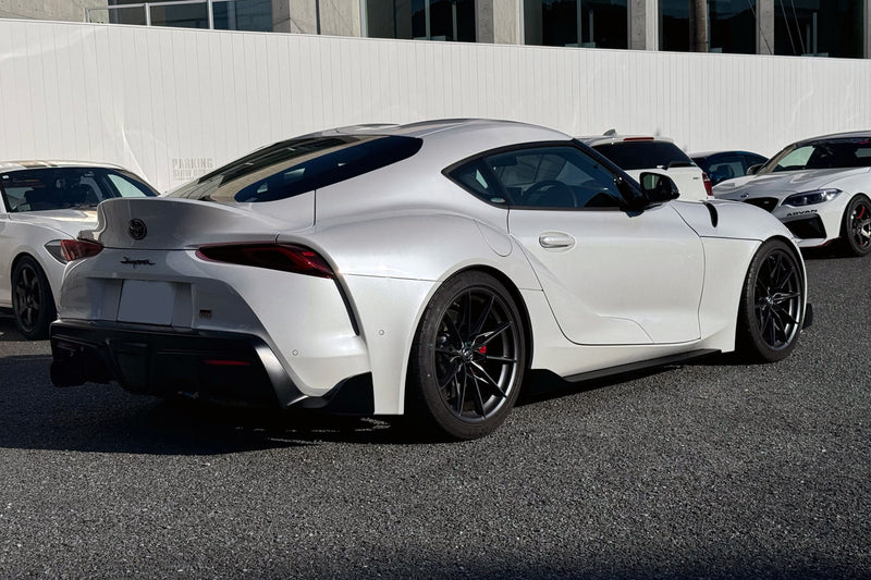 TOYOTA GR A91-Supra RZ 2024年式 1.2万km/INTRAX車高調付き