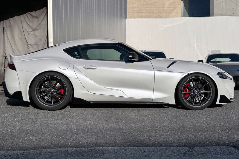 TOYOTA GR A91-Supra RZ 2024年式 1.2万km/INTRAX車高調付き