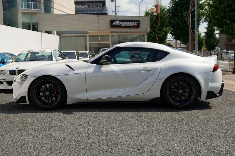 TOYOTA GR A91-Supra RZ 2024年式 1.2万km/INTRAX車高調付き
