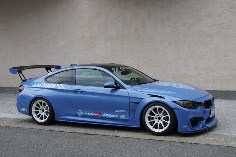 LAPTORRフロントフェンダー クーリング／ワイド for F82-M4